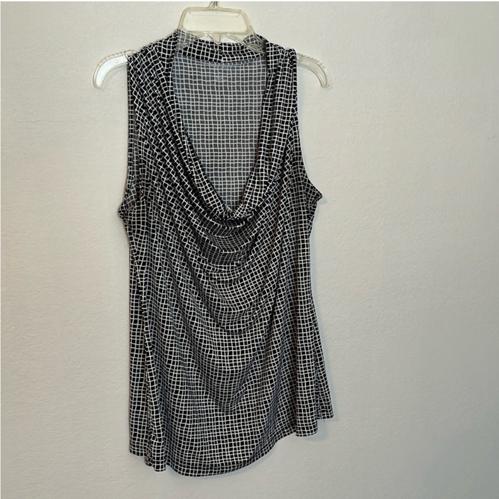 GUC XL Worthington silky sleeveless blouse droop neck black and white plaid top